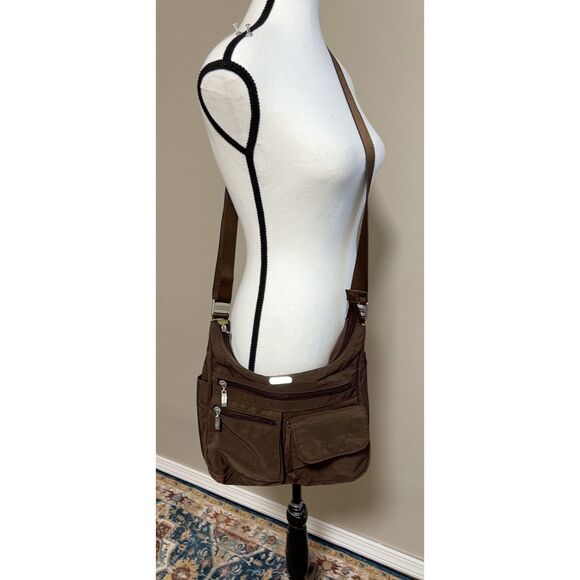 Baggallini Everywhere Bagg crossbody/hobo in portobello - Picture 1 of 8